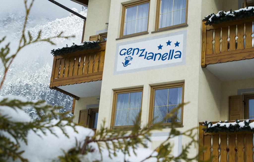Hotel Genzianella Ziano di Fiemme Exteriör bild